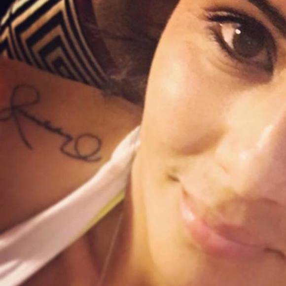 Meet your Posher, Selene - Picture 1 of 1